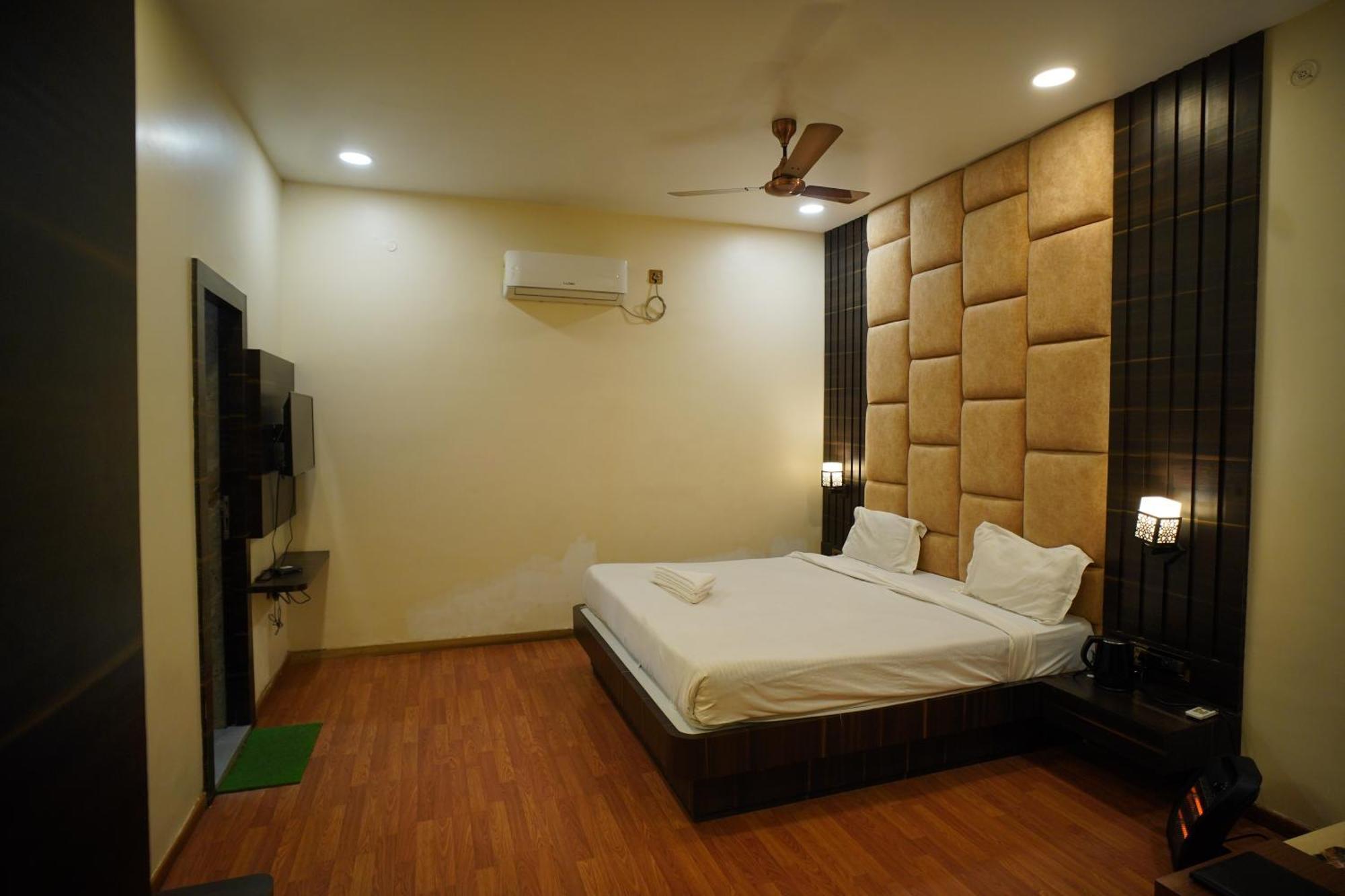 Hotel New Grand Deoghar Exterior foto