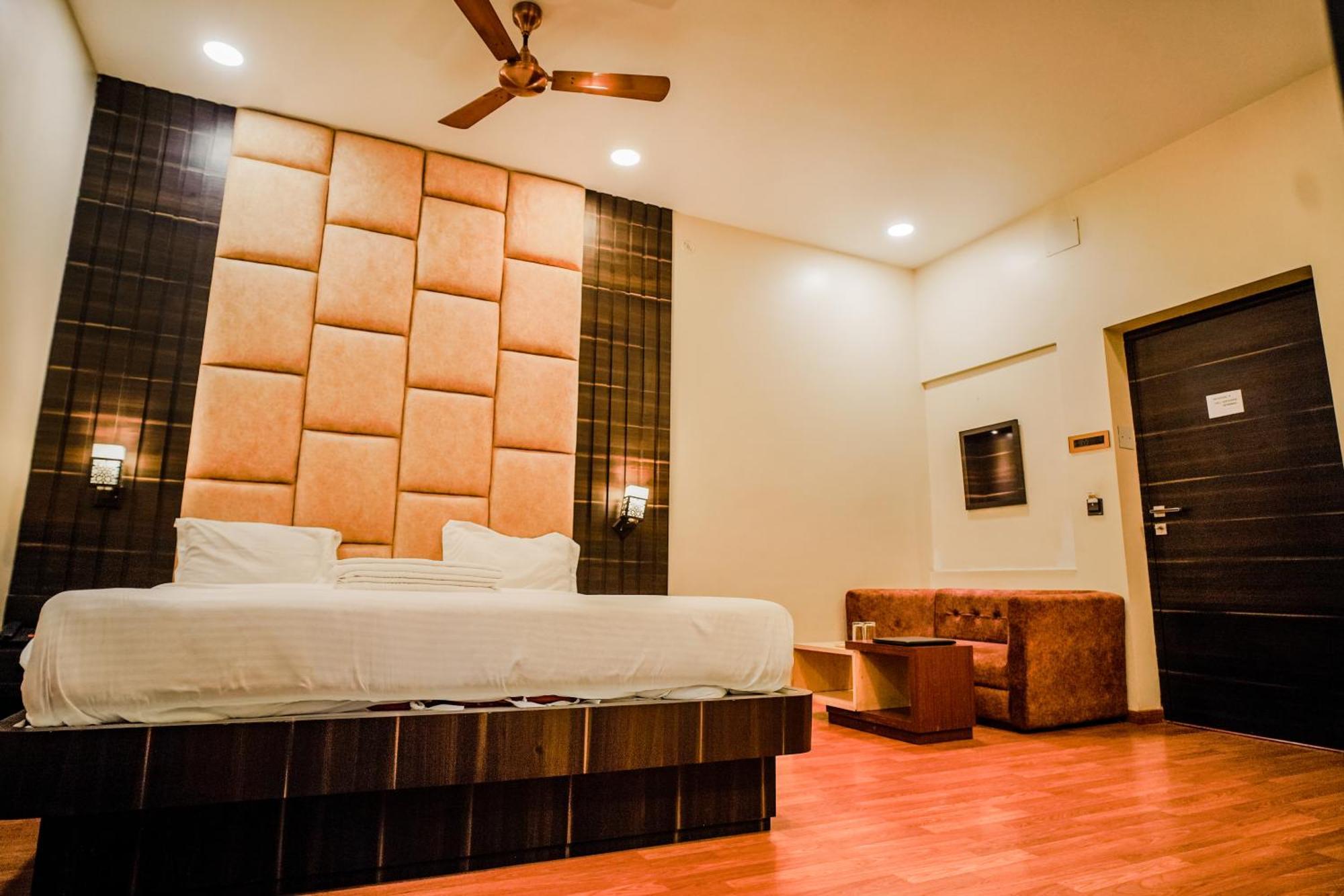 Hotel New Grand Deoghar Exterior foto